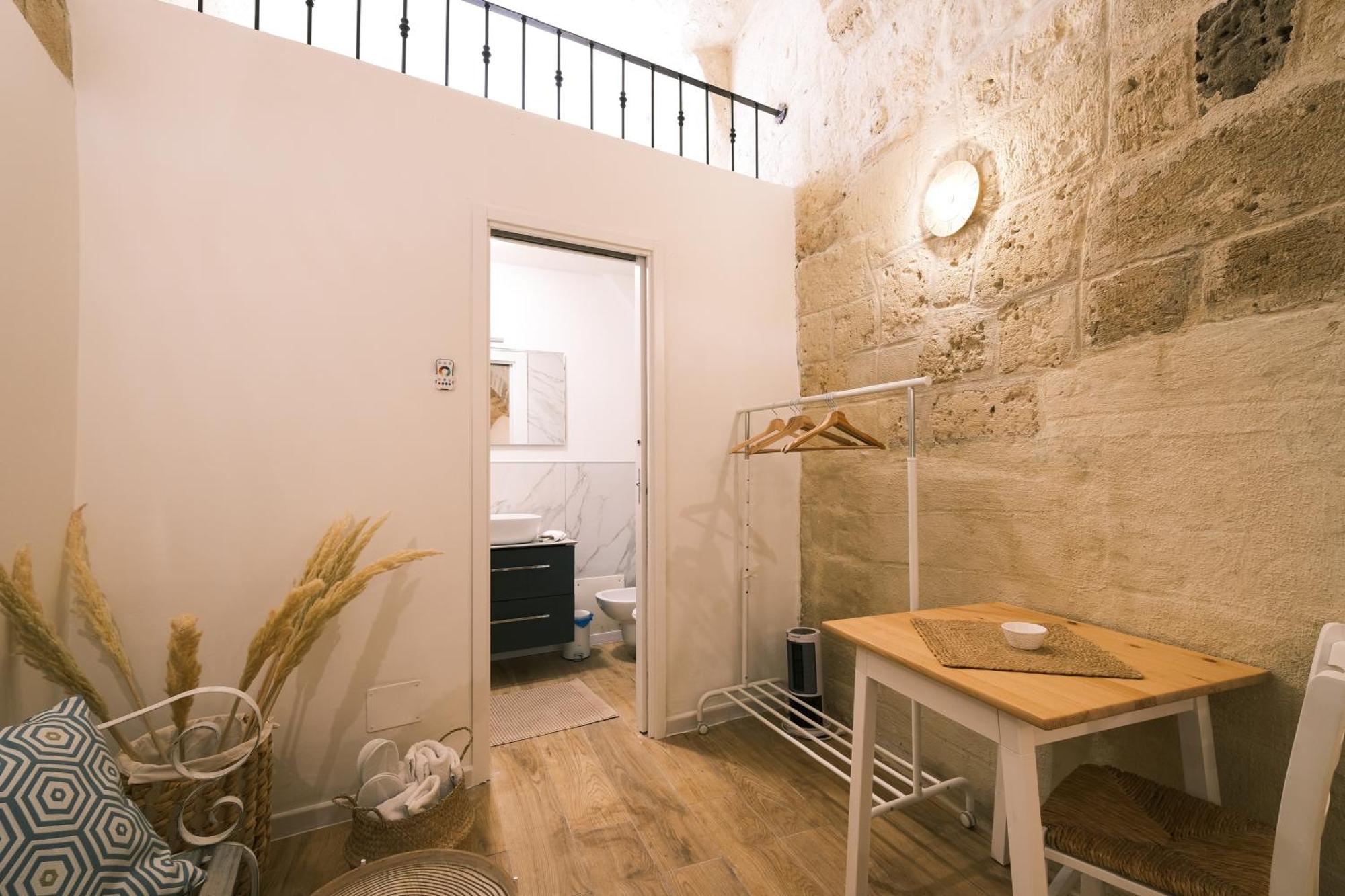Mary House Apartment Bari Luaran gambar